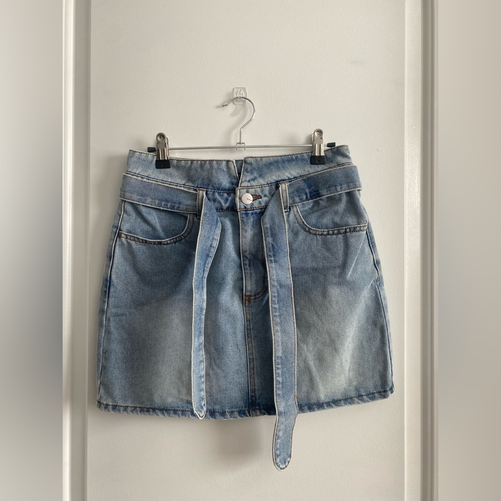 T.La Light Blue Denim Mini Skirt with Tie